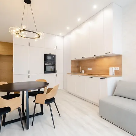 Appartement Petrovdom Apatrments 4-196 In Rc Yaroslaviv Grad, Bulvarno-kudriavska 17 *